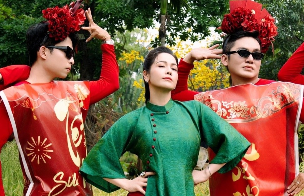 Nhac Tet hon loan: Truc Nhan thong tri, Nhat Kim Anh bi che hinh anh