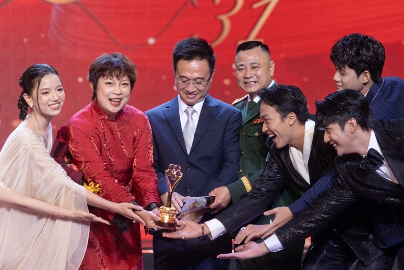 'Mua do' boi thu giai thuong hinh anh