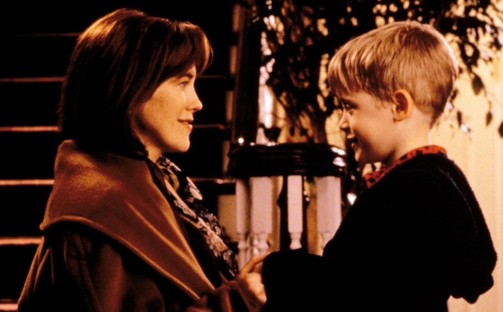 Dan sao bang hoang khi dien vien 'O nha mot minh' qua doi hinh anh