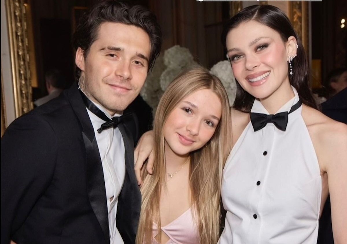 Brooklyn khong muon Harper Beckham di vao 'vet xe do' hinh anh