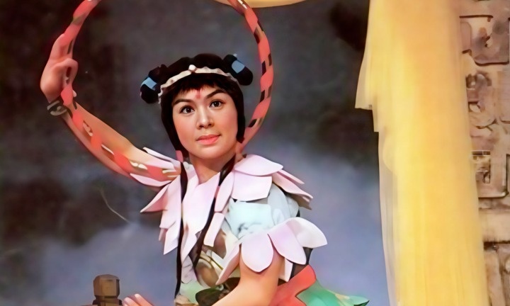 Na Tra cua 'Tay du ky' - la my nhan man anh, U70 song sung tuc hinh anh