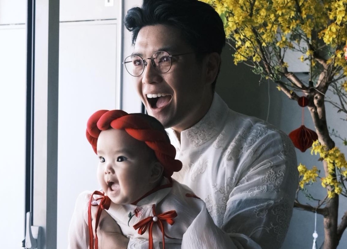 Ngo Thanh Van lan dau khoe anh ro mat con gai hinh anh