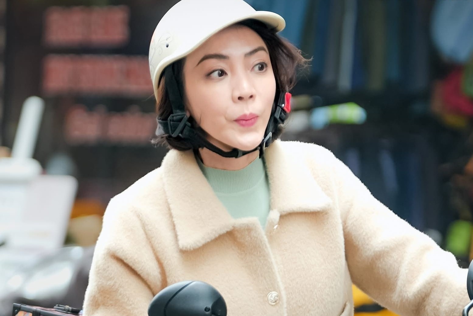 Su bat thuong tu 'Mui pho' cua Minh Beta hinh anh