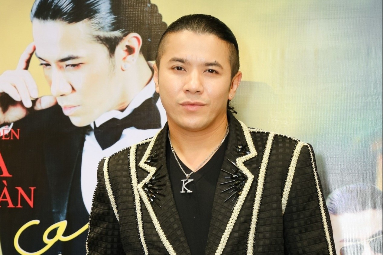 Gia dinh, dong nghiep tuong niem Kasim Hoang Vu hinh anh