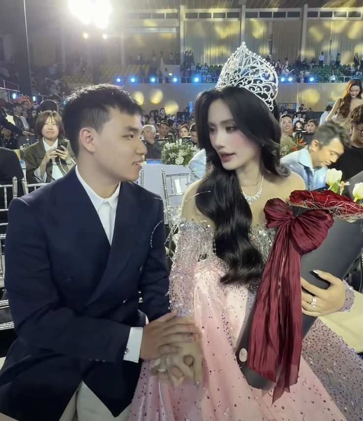 ý nhi ảnh 1 y nhi anh 1