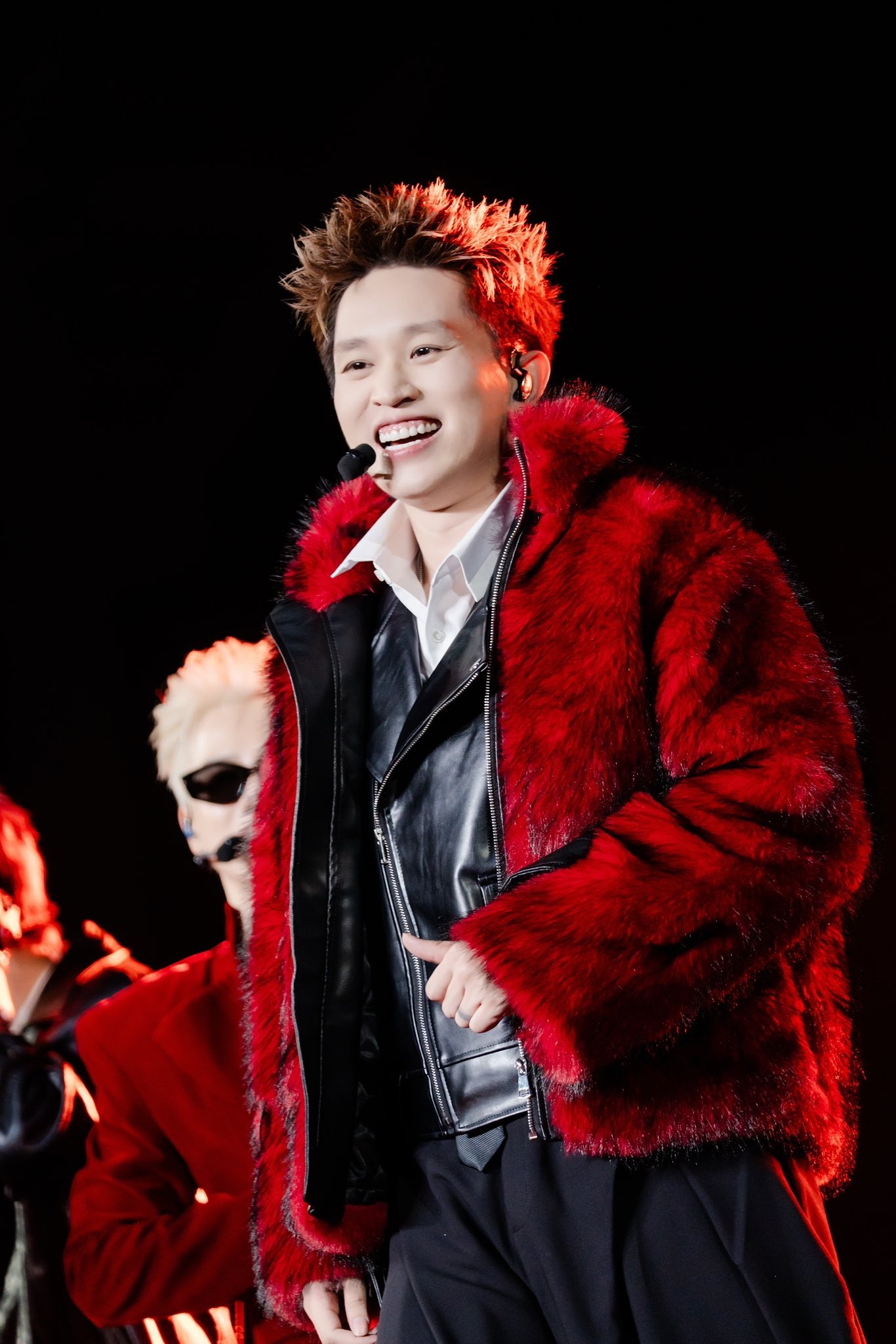 B Ray ảnh 3 B Ray anh 3