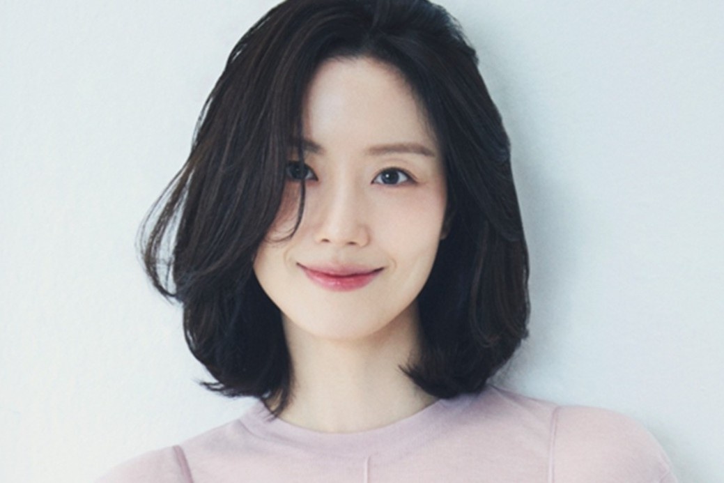 My nhan Han ket hon o tuoi 40 hinh anh