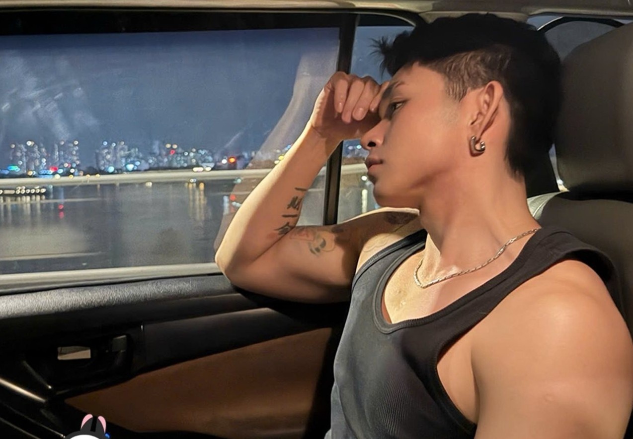 So Van hoa TP.HCM lam viec voi Jun Pham vu MV phan cam hinh anh