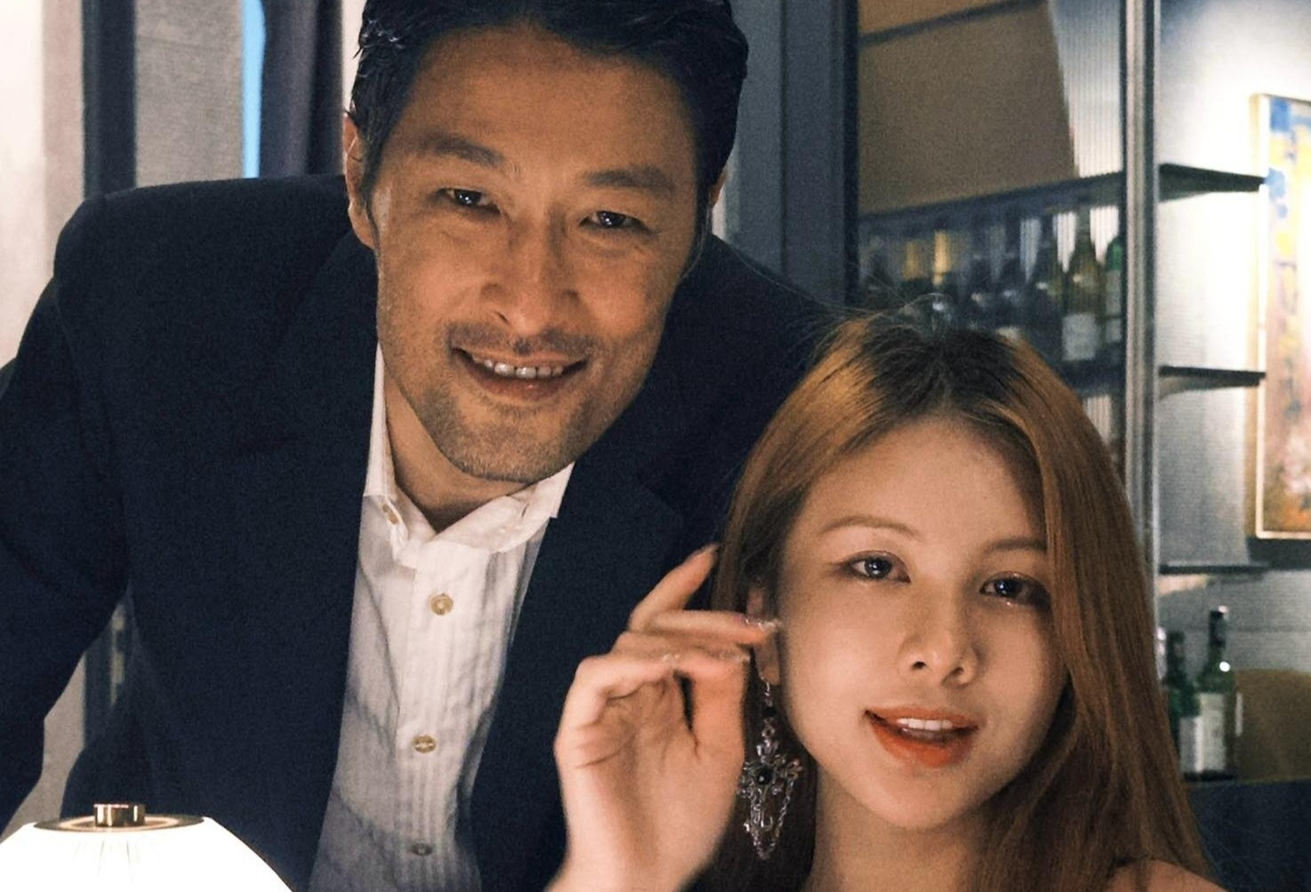 Johnny Tri Nguyen giua tin hen ho nguoi dep kem 24 tuoi hinh anh