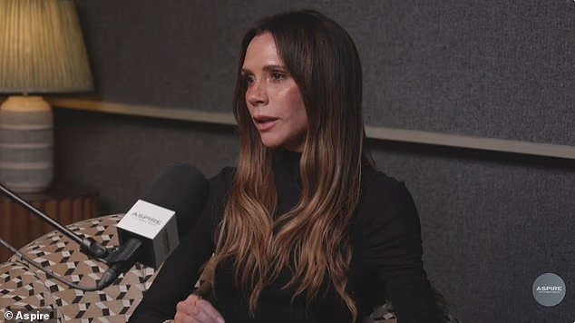 Victoria Beckham anh 1