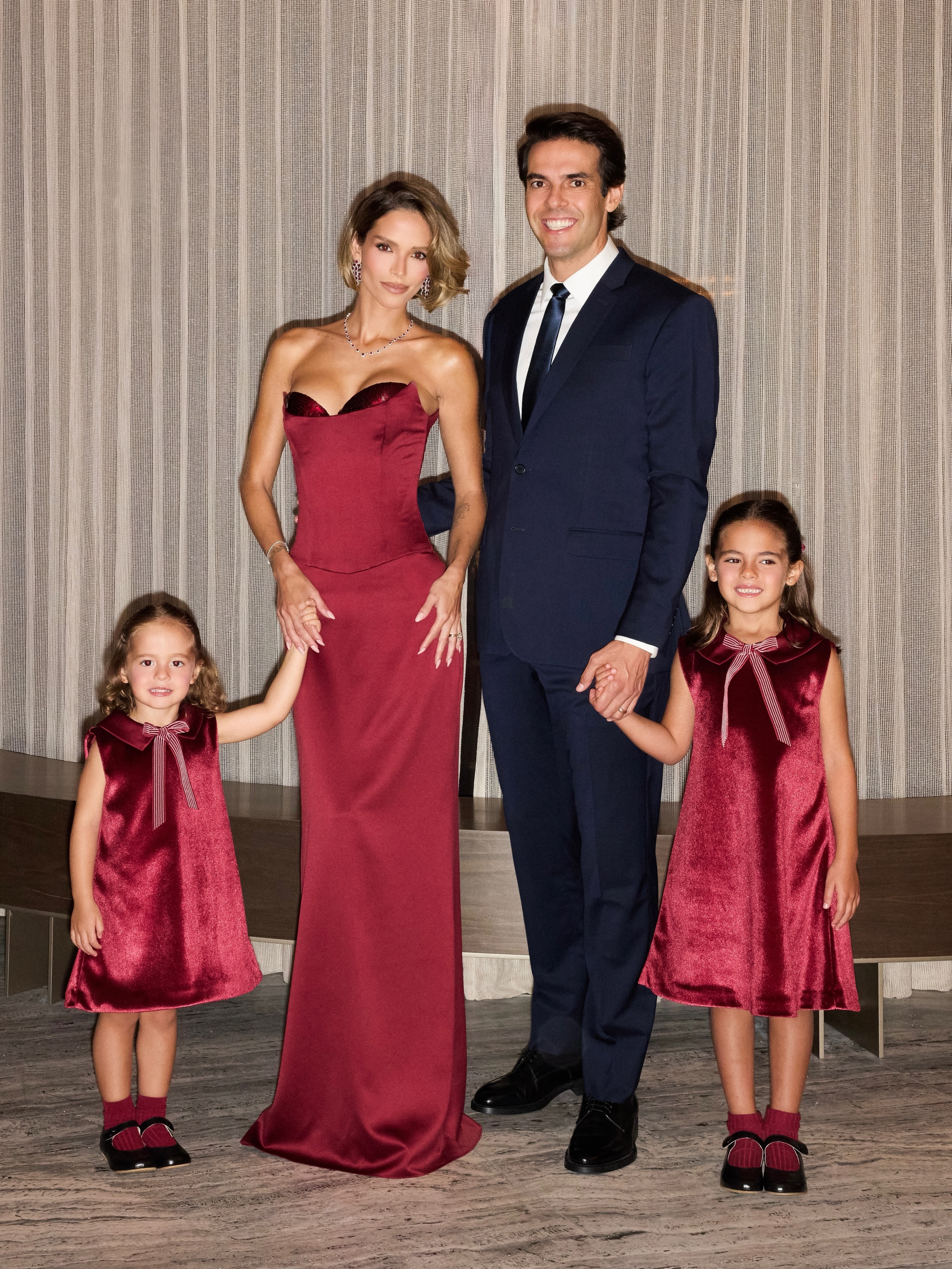 Photo_shared_by_Carolina_Batista_Leite_on_May_09_2026_tagging_kaka._May_be_an_image_of_child_gown_dinner_jacket_dress_and_text.jpeg