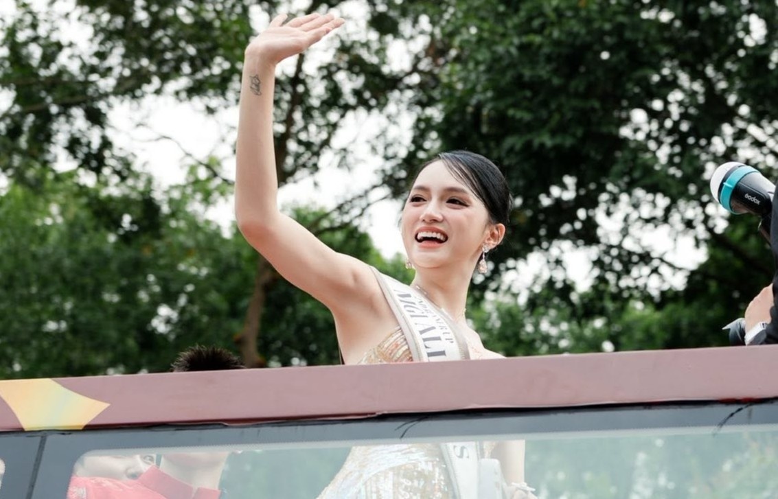Ra soat vu Huong Giang dieu hanh tren xe buyt hai tang o TP.HCM hinh anh