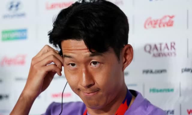 Tai sao den ca ngoi sao hang A cung nghieng minh khi gap Son Heung-min hinh anh
