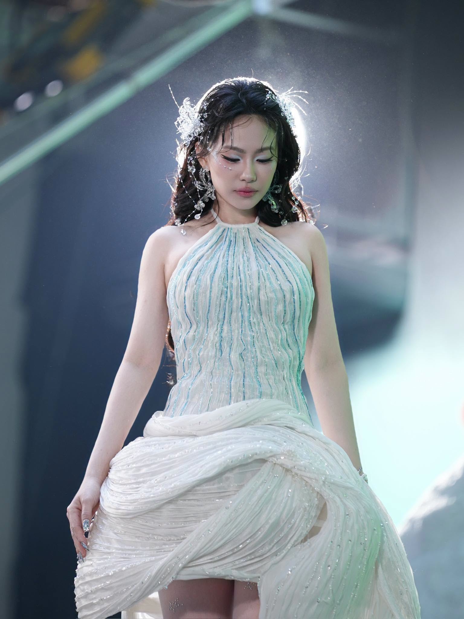 Luong Bich Huu anh 2