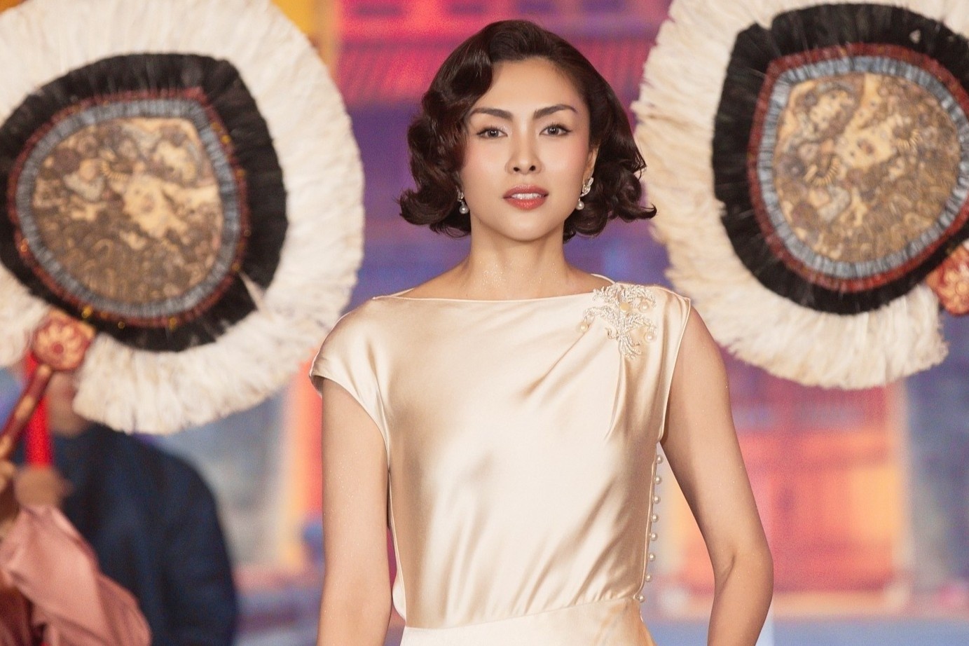 Tang Thanh Ha tai xuat sau 13 nam hinh anh