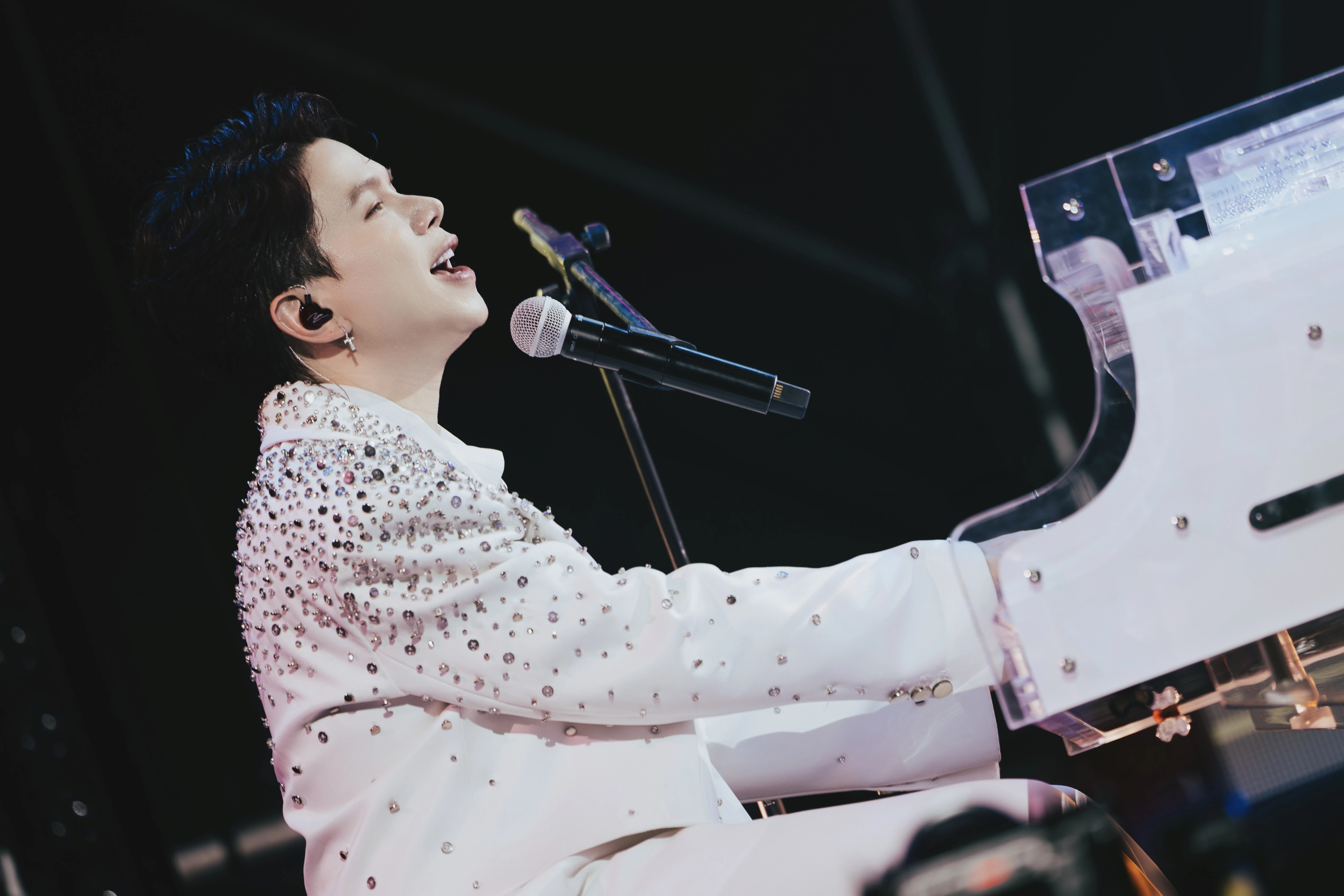 dai nghia anh 1