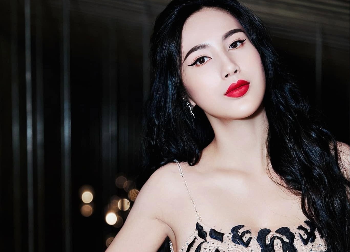 Thủy Tiên nói về việc tái xuất