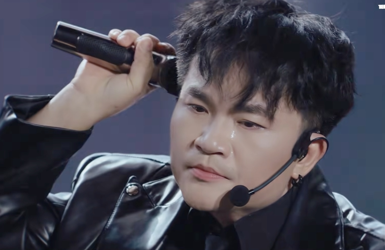 Đại Nghĩa, Duy Khánh gặp nguy hiểm