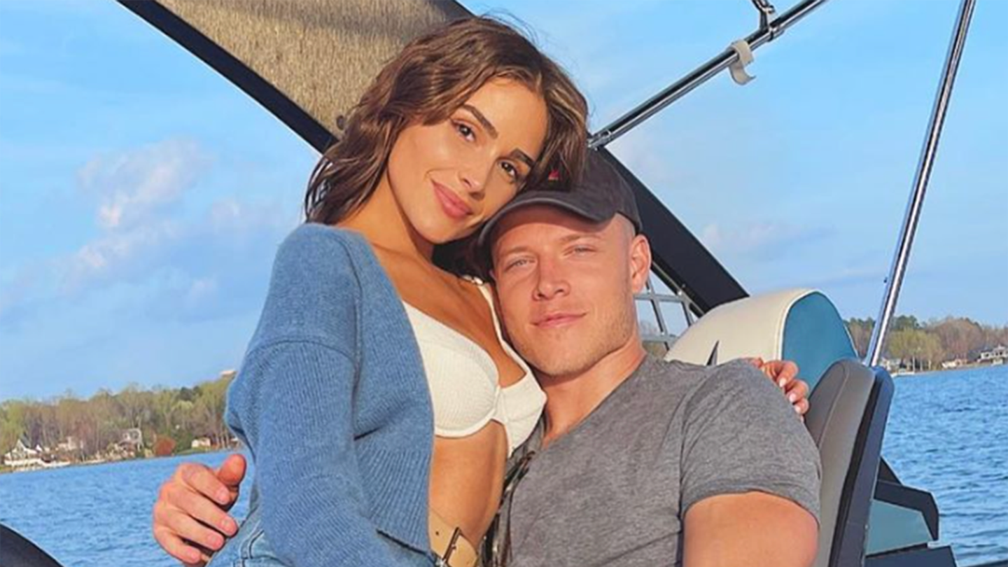 Olivia Culpo mang thai với chồng cầu thủ