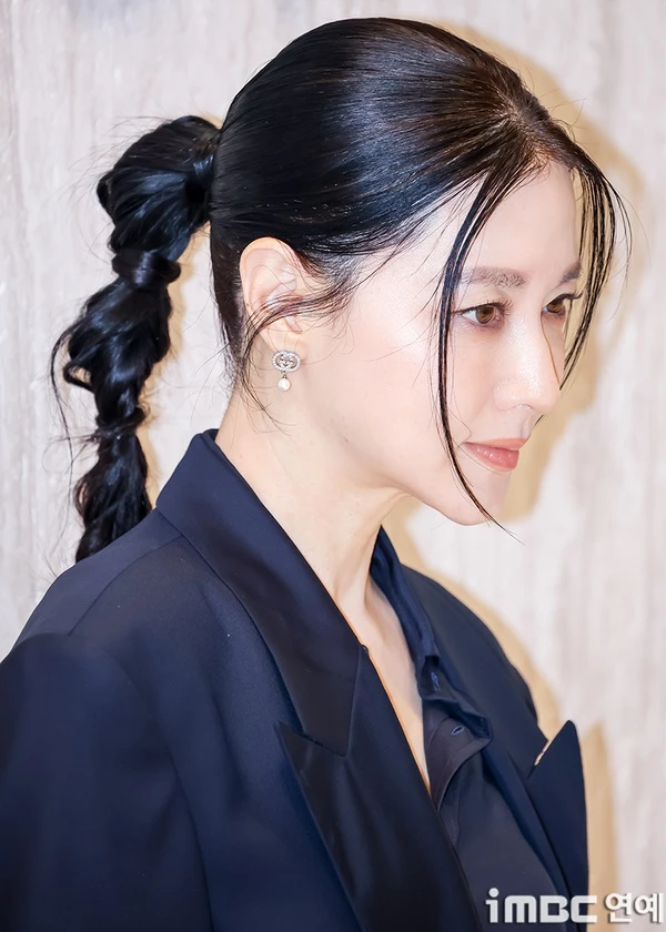 Lee Young Ae  ảnh 3