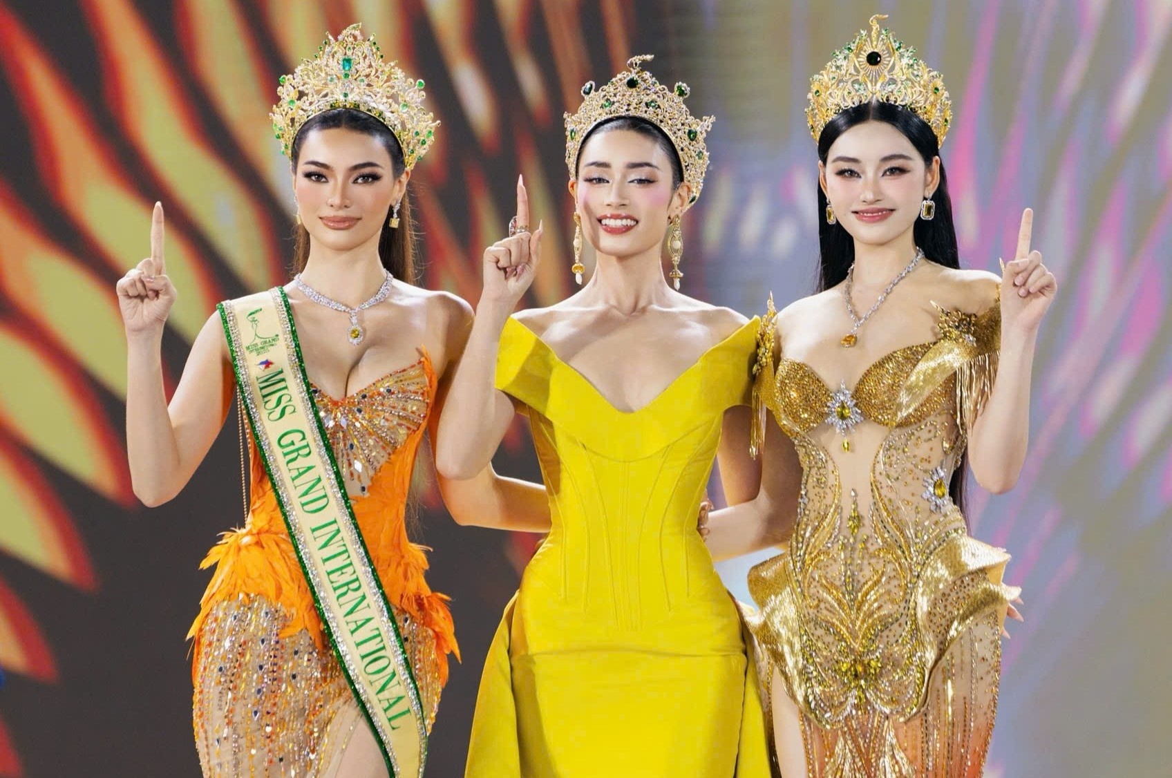 hoa hậu ảnh 2
