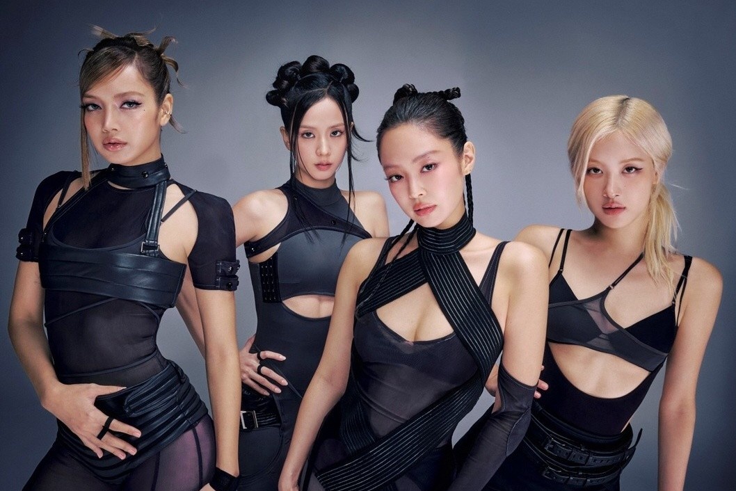 Lời xin lỗi sau tranh cãi liên quan đến BlackPink