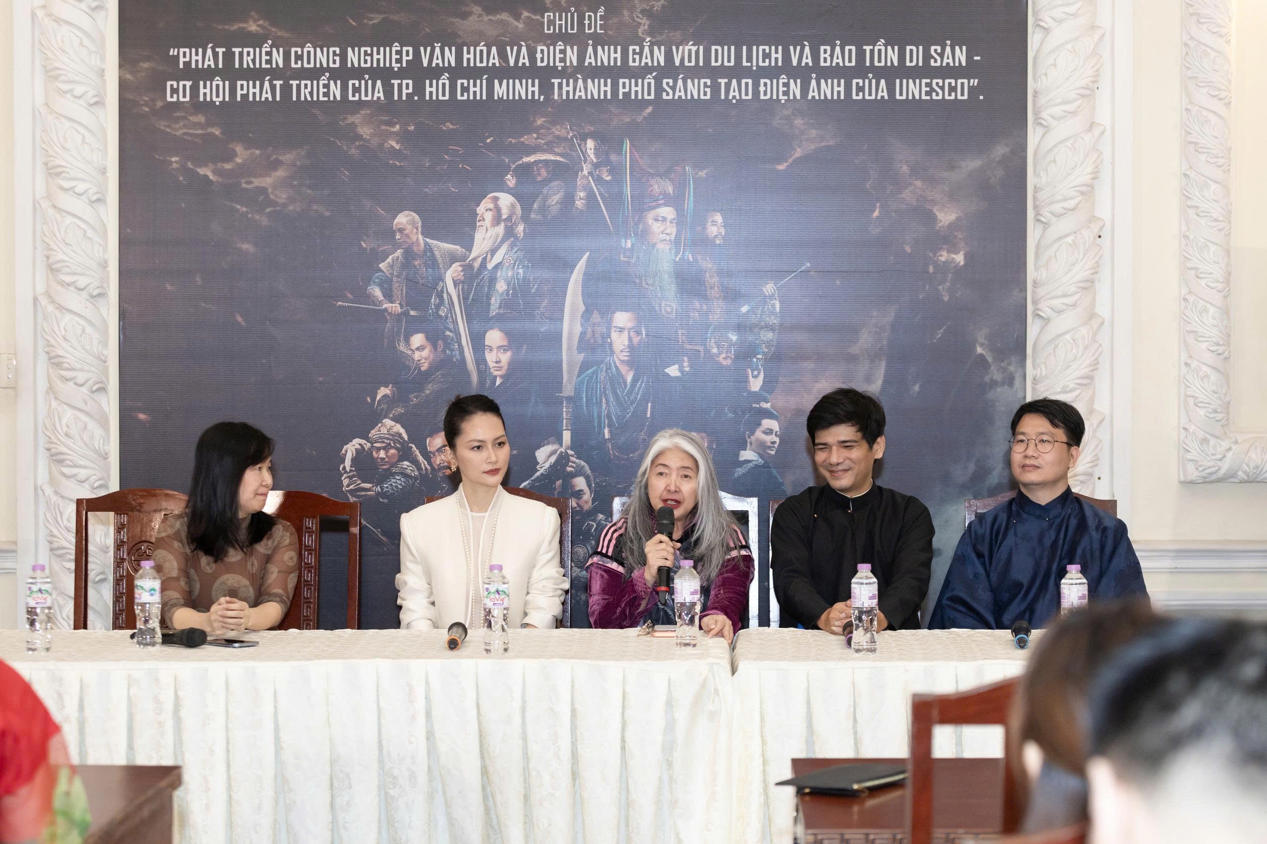 hộ linh tr&aacute;ng sĩ ảnh 1