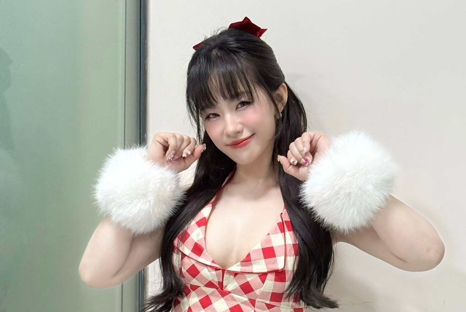 Ca sĩ mặt nạ trở lại