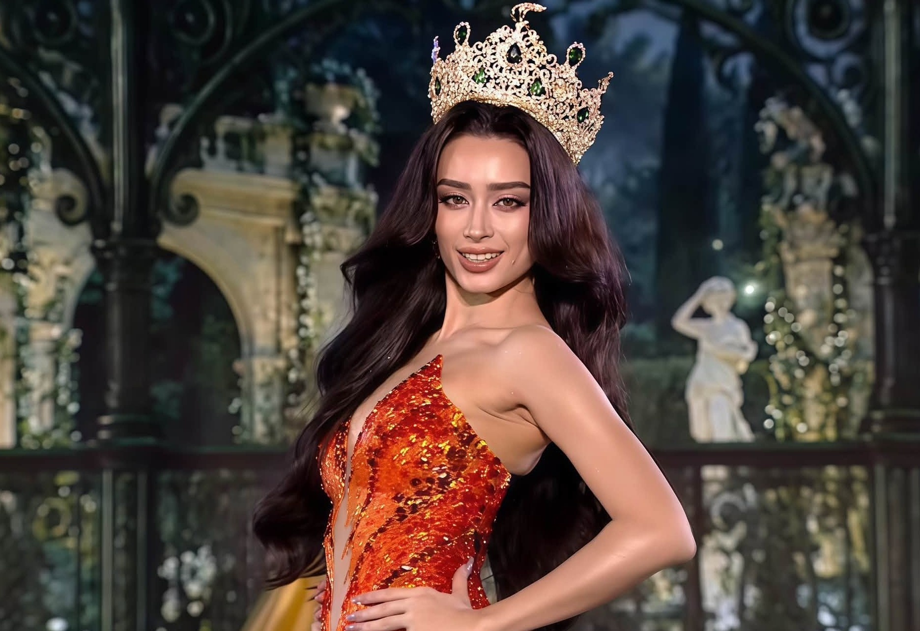 Hoa hậu Việt suýt rơi vương miện khi 'đấu' 80 người đẹp