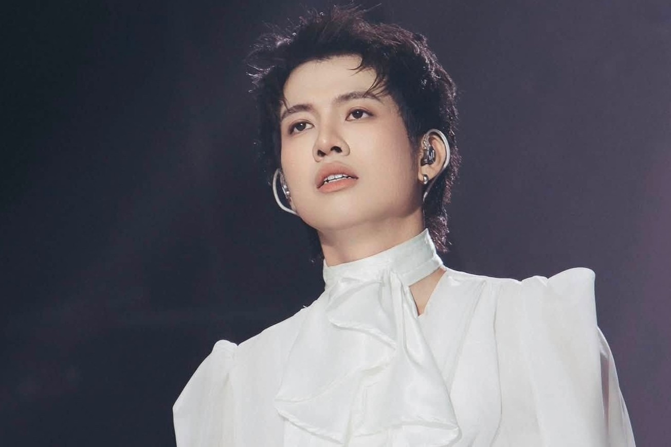 Phía sau cú sốc của Mew Amazing