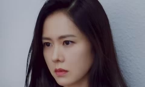 Son Ye Jin bị chỉ trích