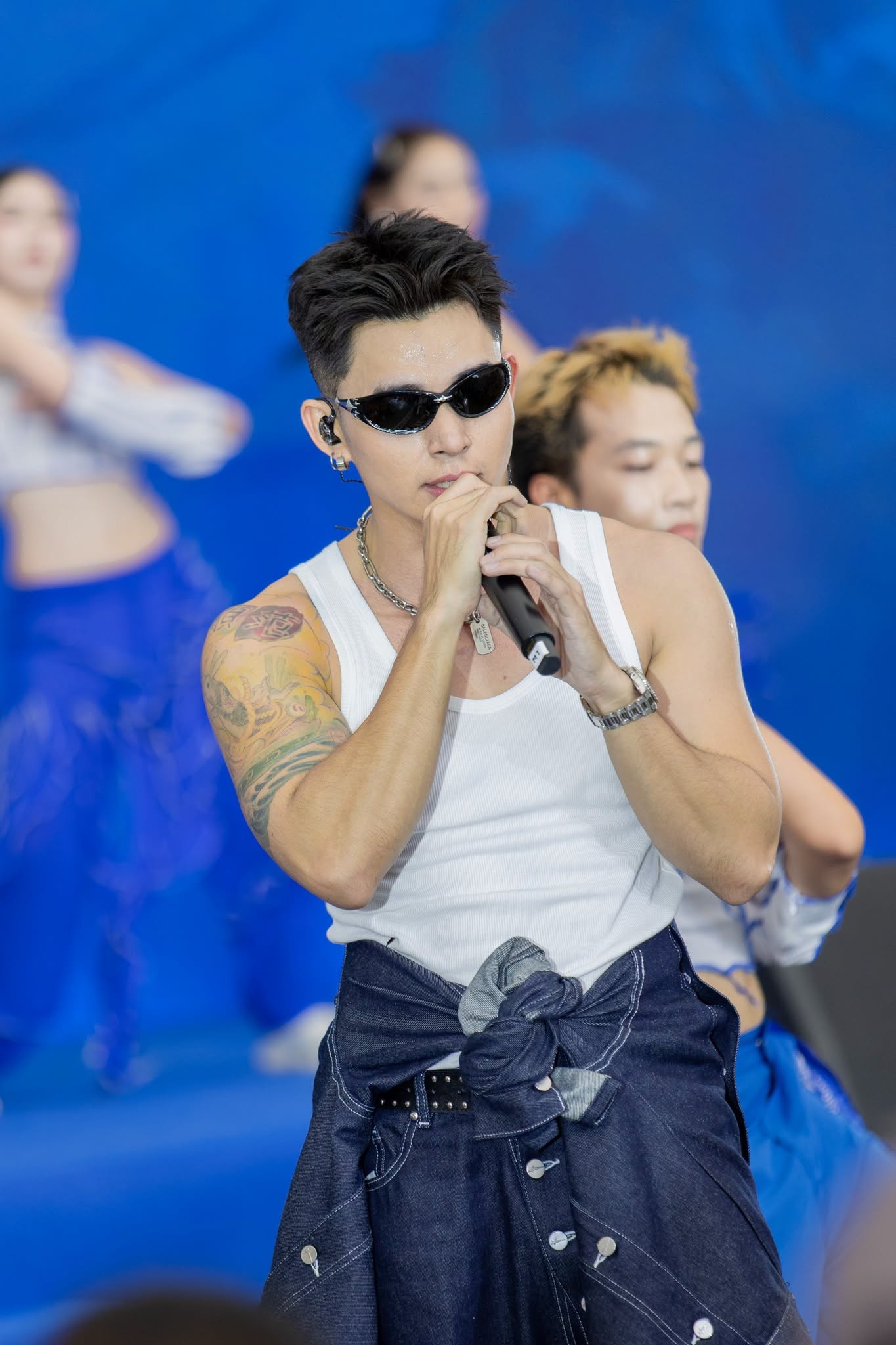 jun phạm ảnh 2 jun phạm ảnh 2