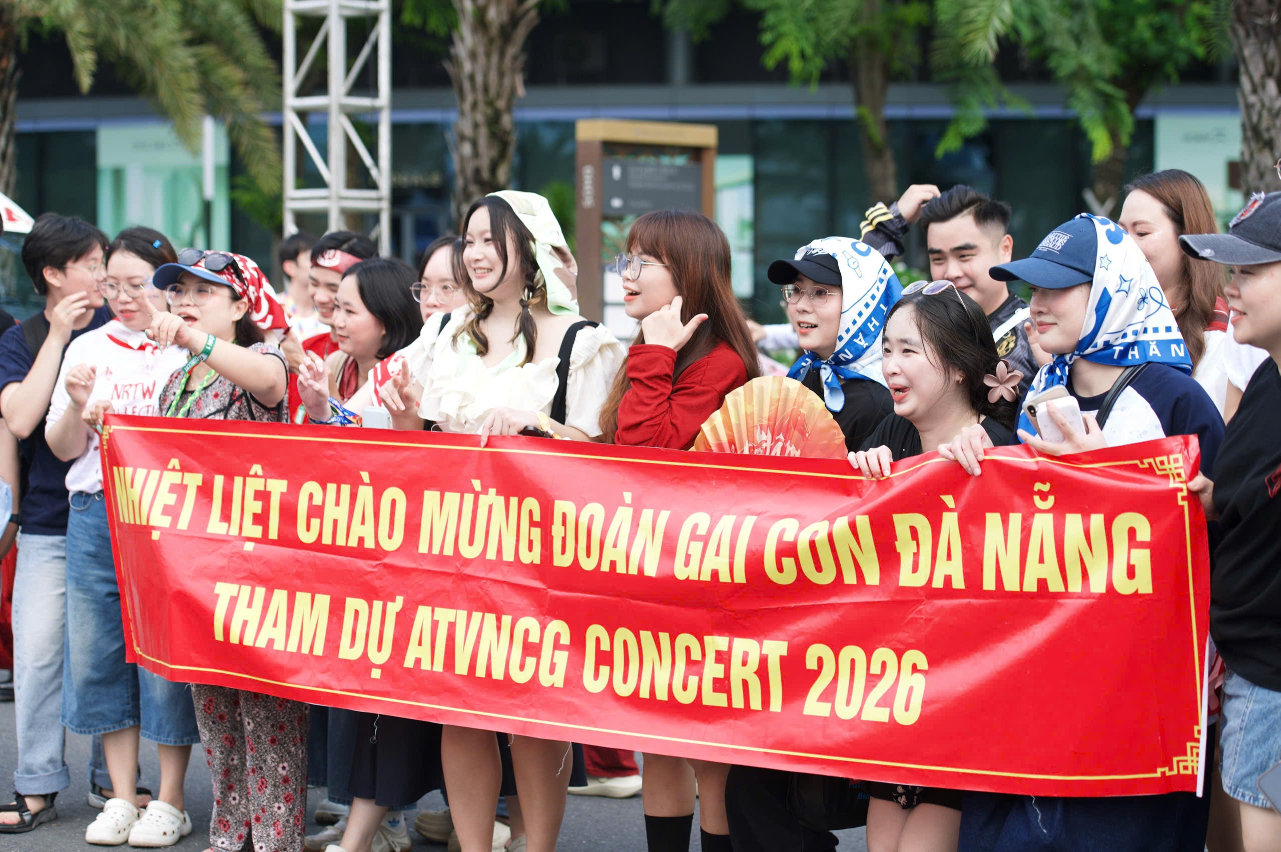 anh trai ảnh 9