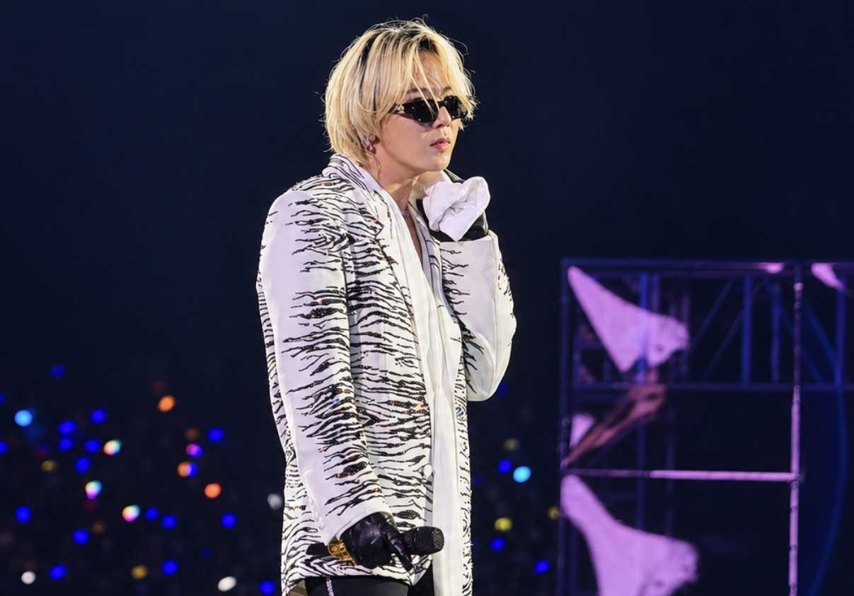 G-Dragon hốt hoảng khi khán giả đồng loạt gọi 'anh Long'
