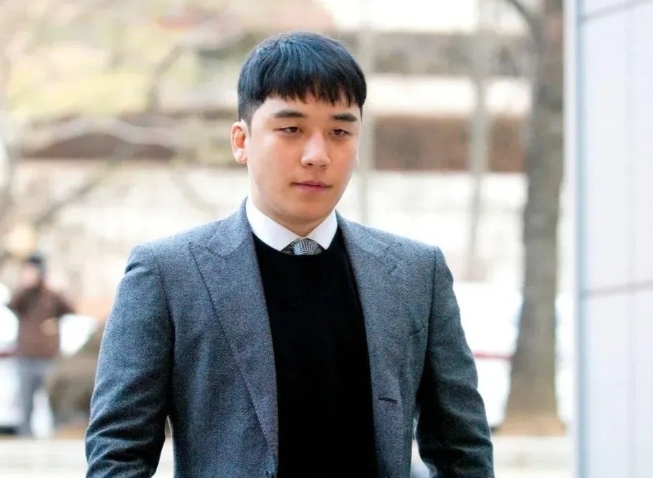 Cựu thành viên BigBang trước khi kết hôn với bạn gái 20 tuổi