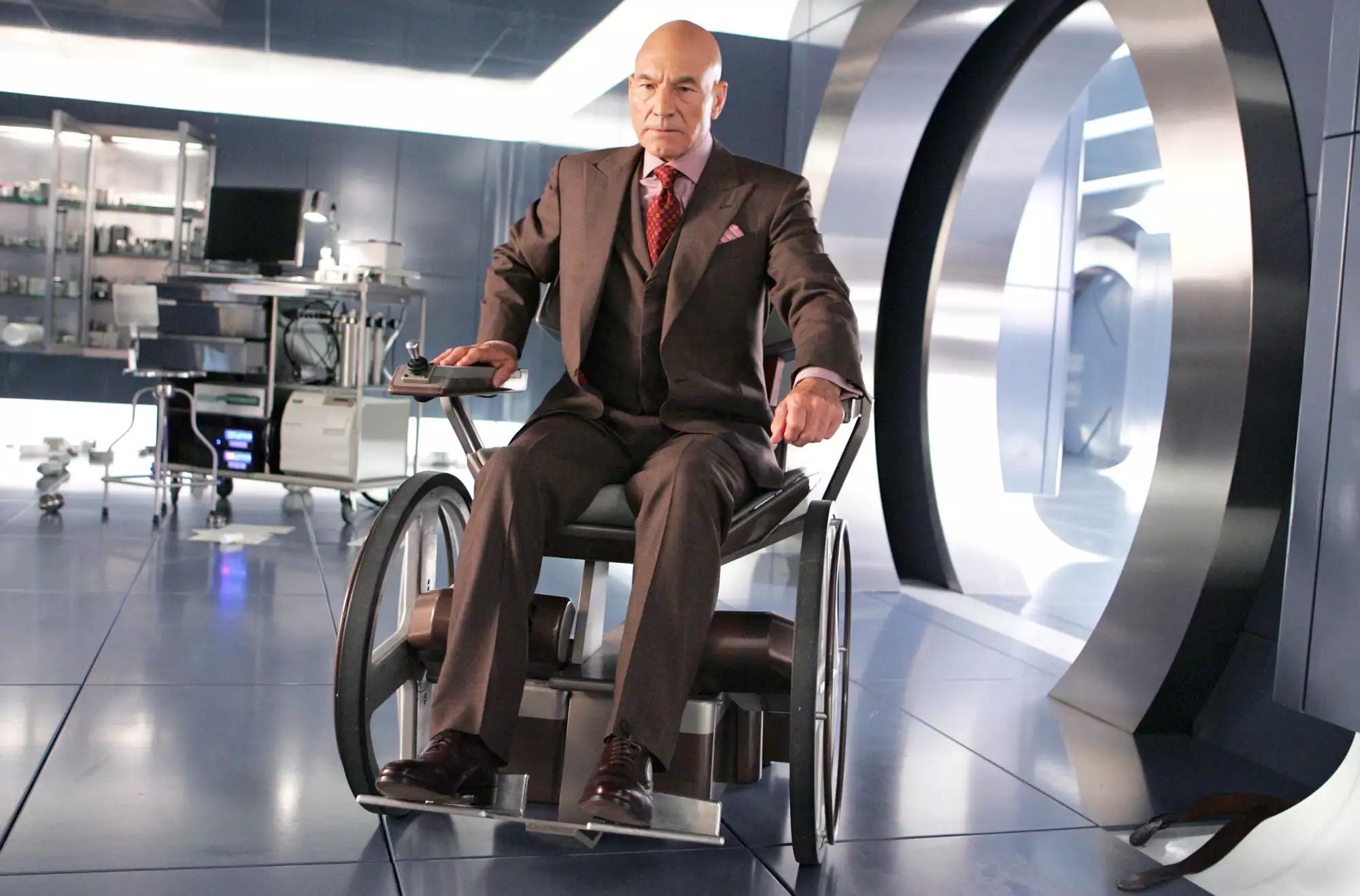 Patrick Stewart ảnh 2 Patrick Stewart ảnh 2