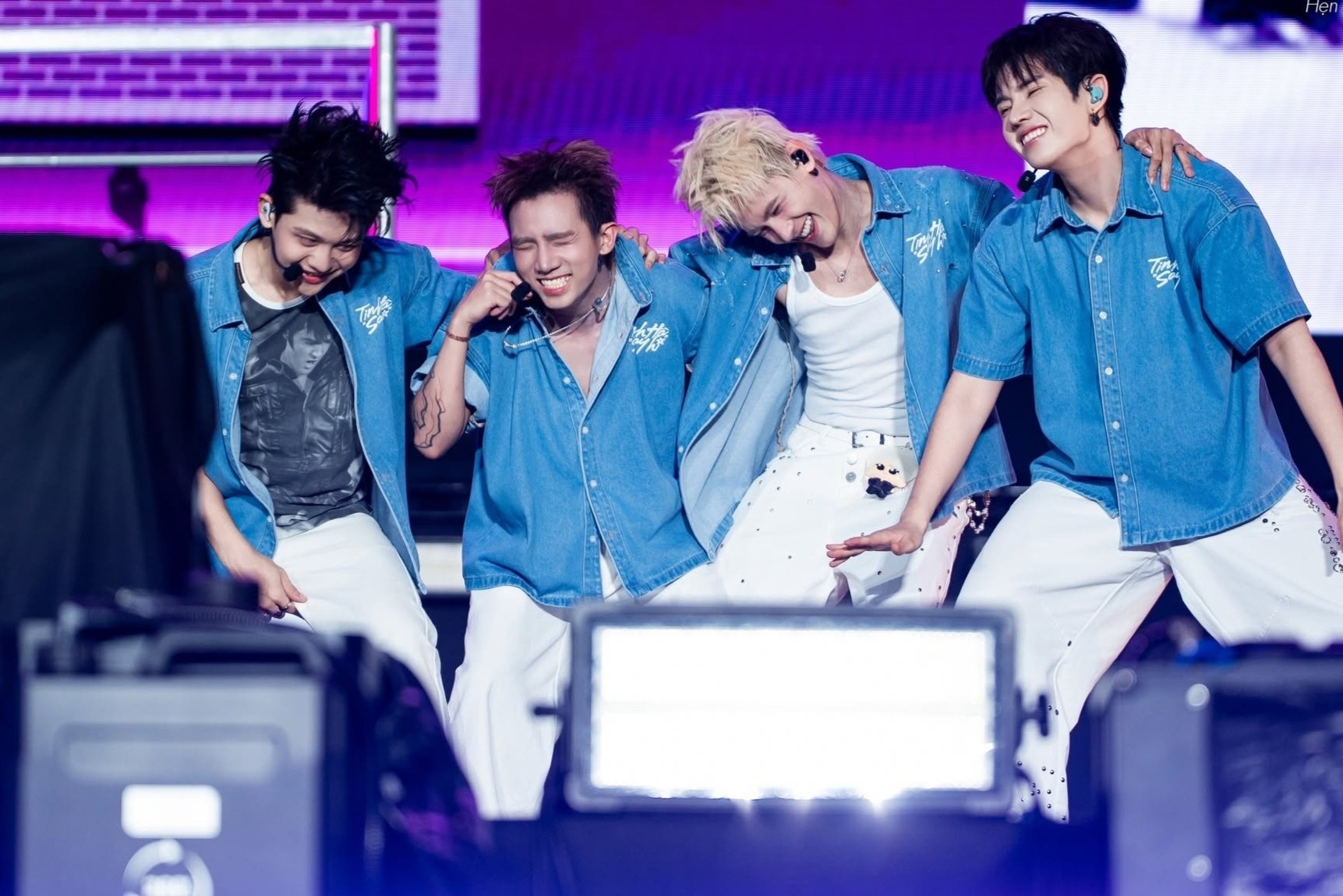 concert ảnh 3 concert ảnh 3