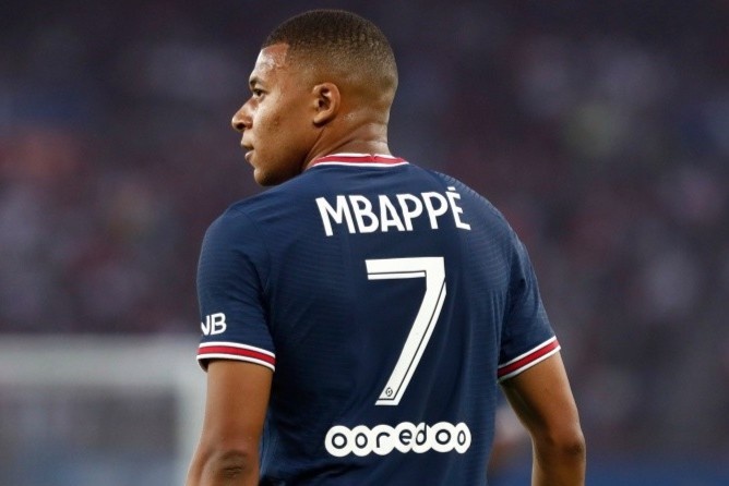 Mbappe can chien thang ban than hinh anh