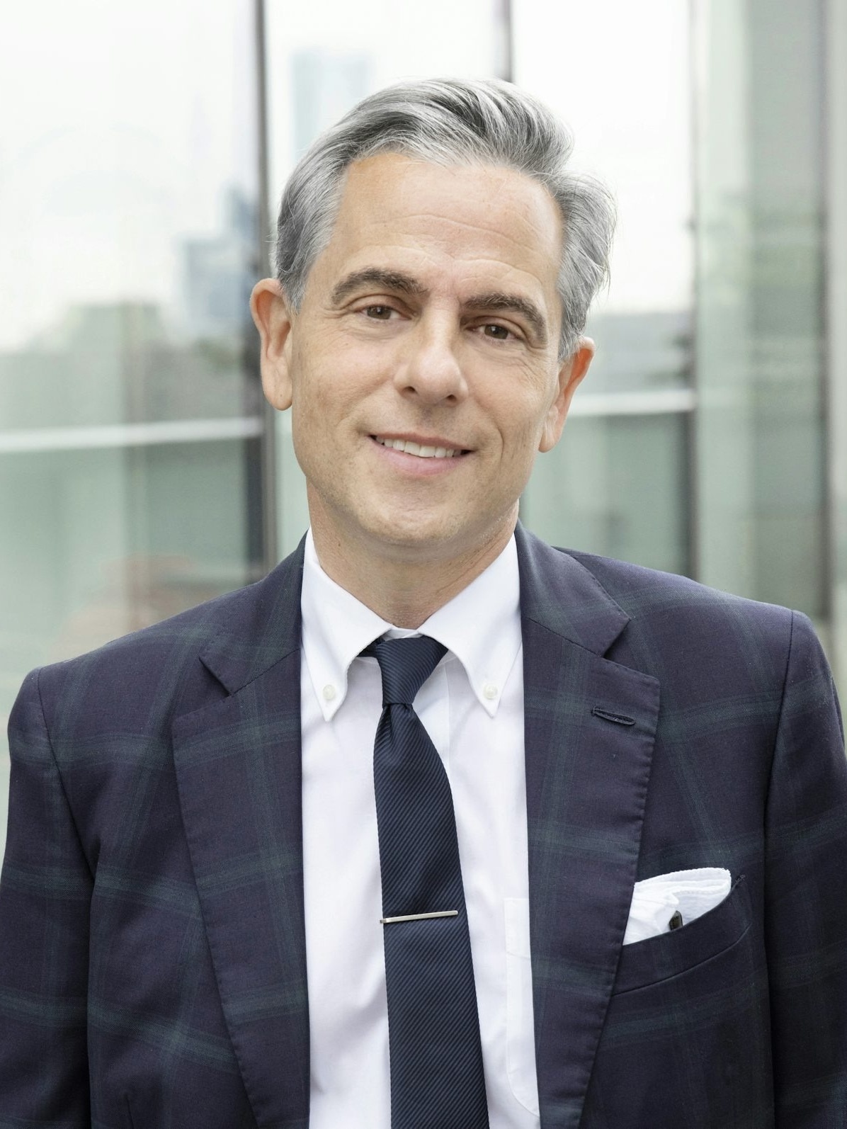 thi truong dong ho 2024 anh 6