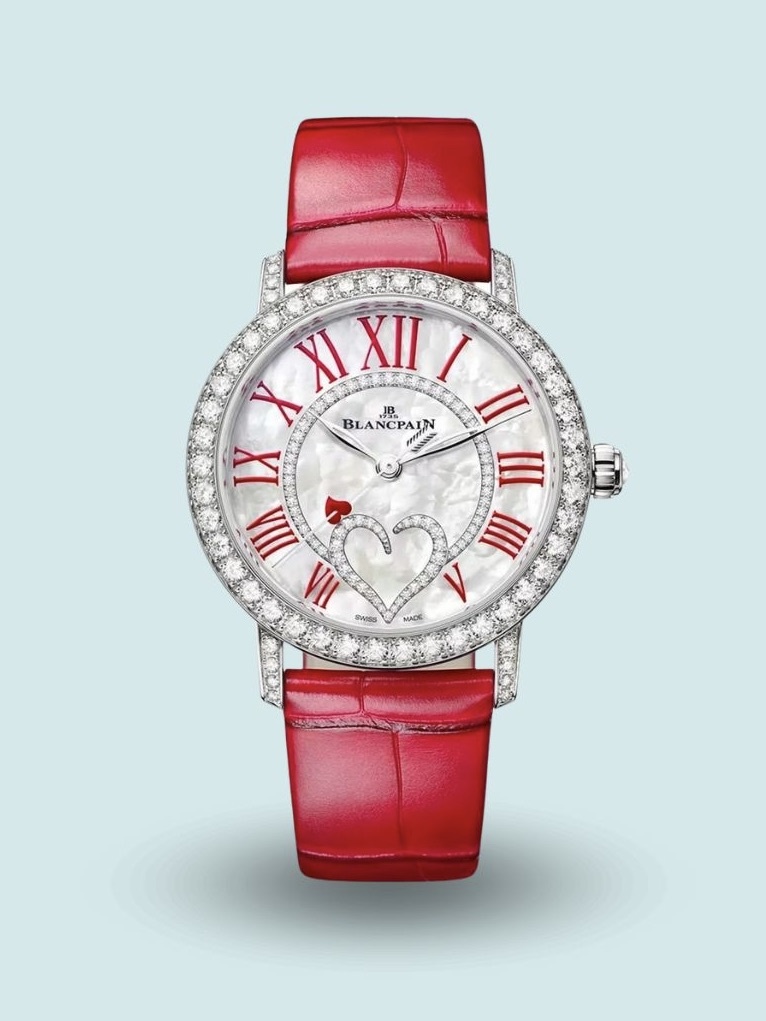 Dong ho Louis Vuitton anh 9