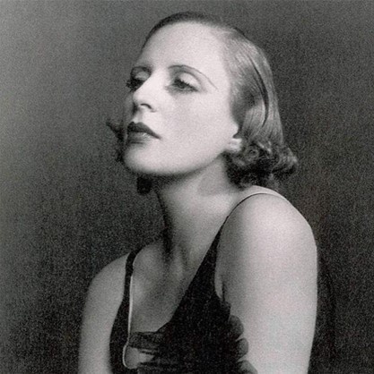 Tamara de Lempicka,  art deco,  Bugatti, Tamara in a Green Bugatti,  doi doi anh 1