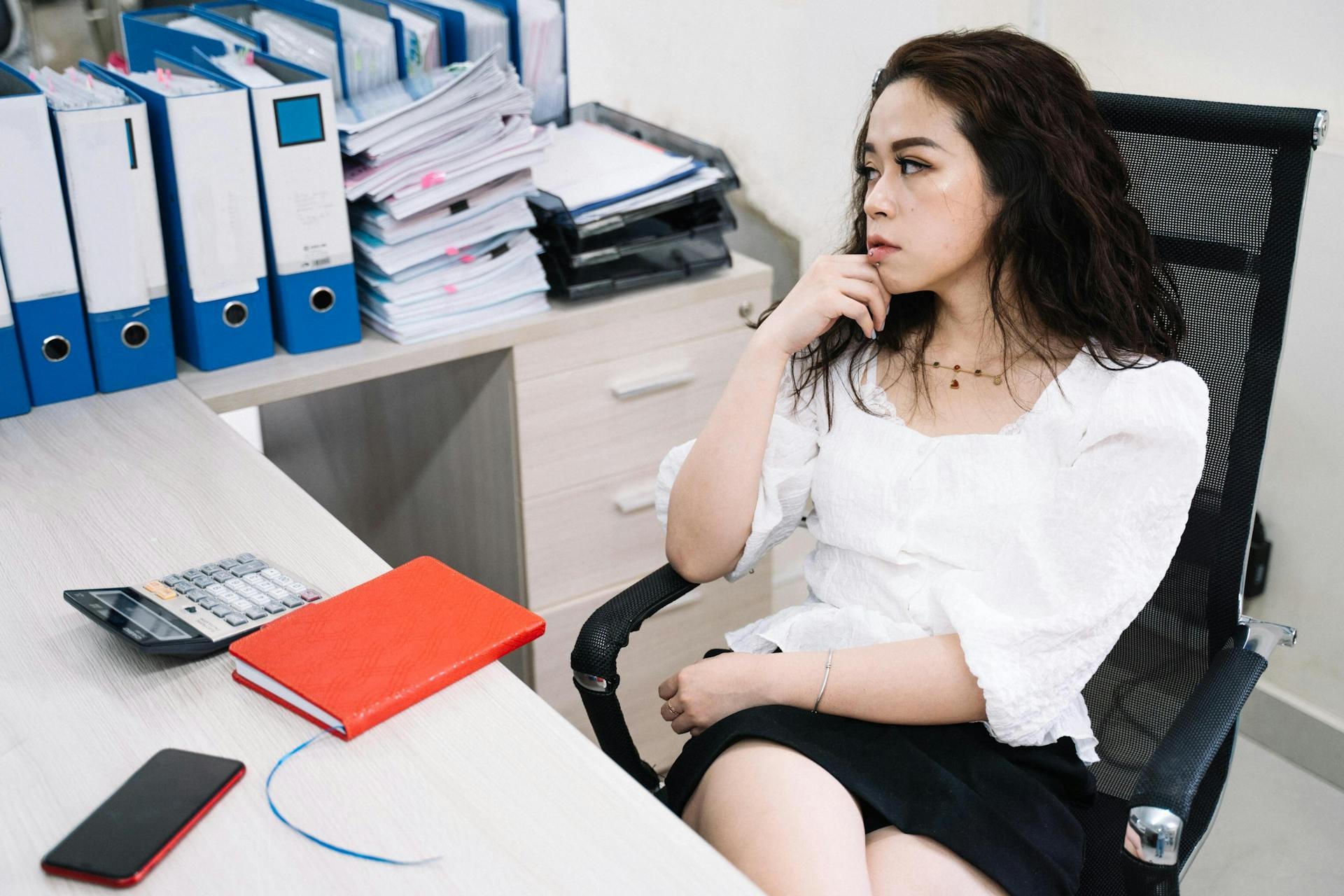 Khi nao nhan vien nen 'sa thai' sep? hinh anh