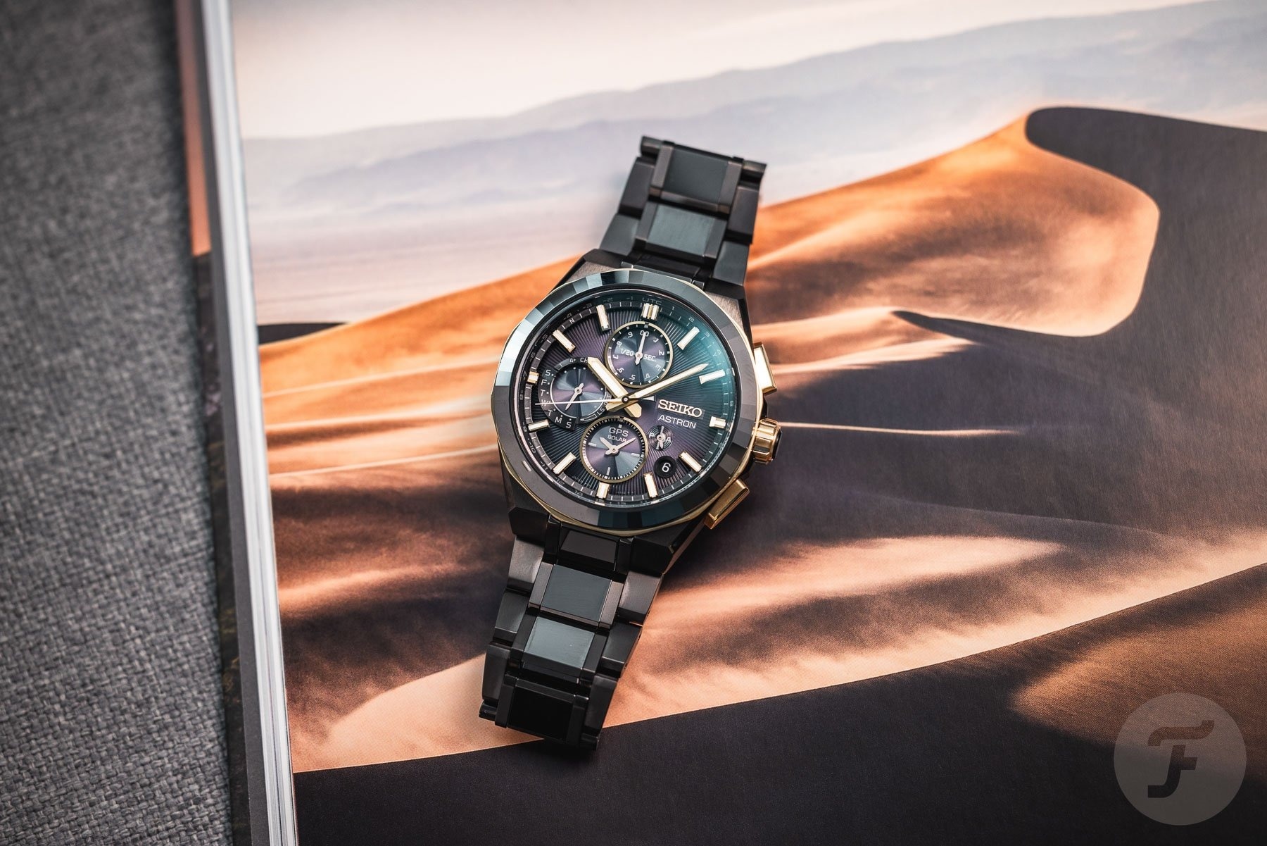 Dong ho vang,  dong ho MB&F,  On Wrist,  dong ho xa xi,  dong ho moi anh 13