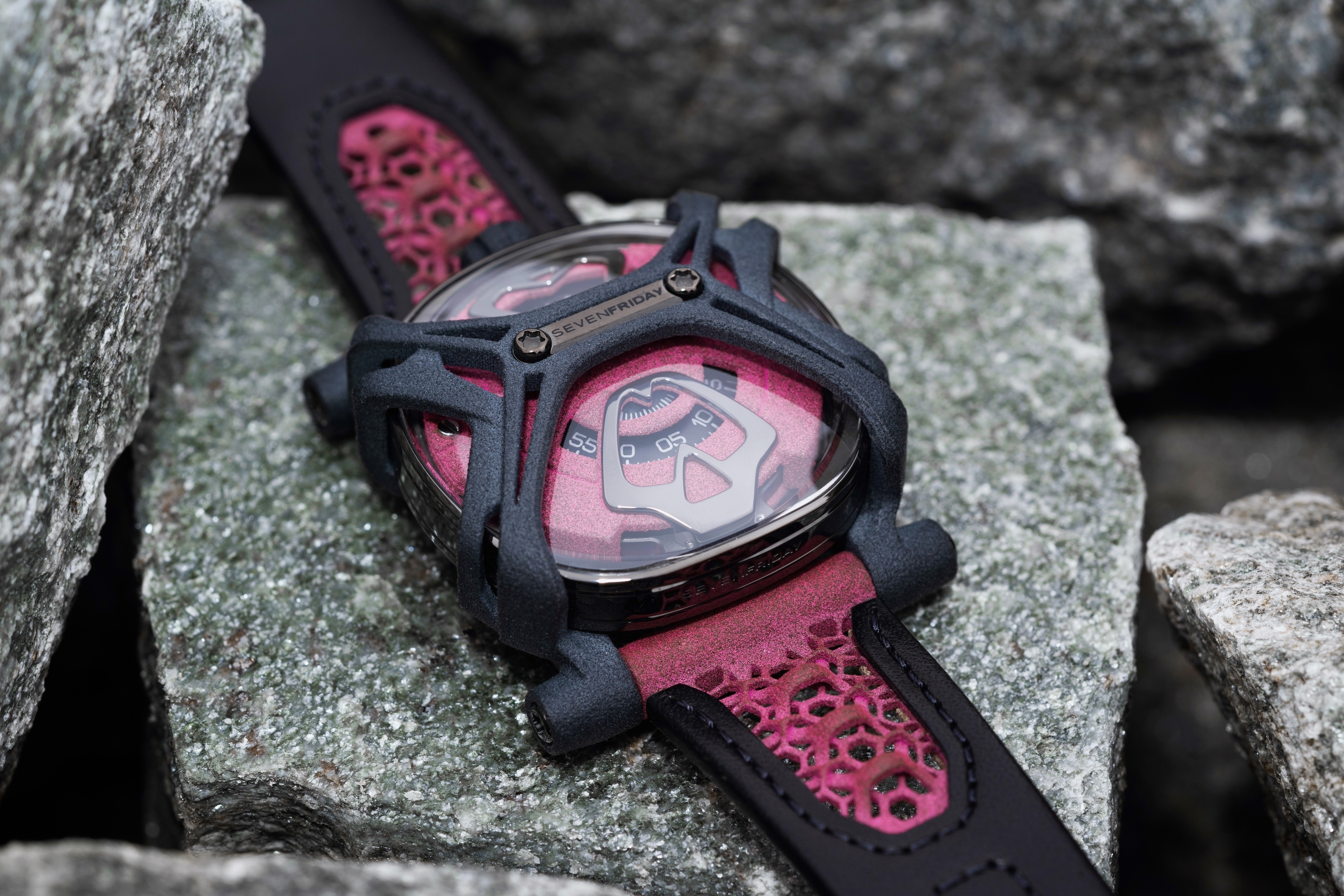 'Thien thach moi' cua hang dong ho Thuy Si hinh anh