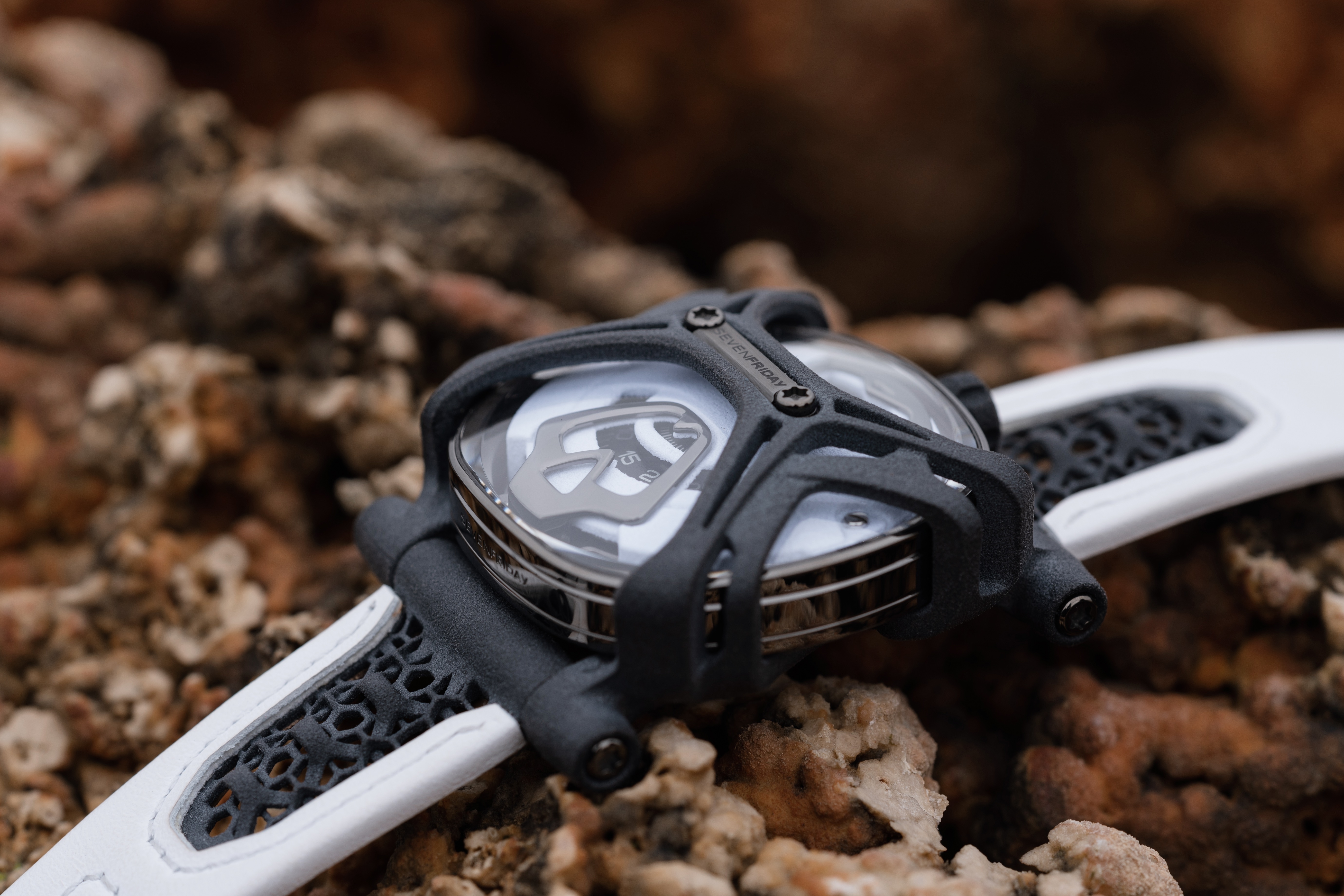 SEVENFRIDAY,  công nghệ in 3D,  đồng hồ SEVENFRIDAY ảnh 4 SEVENFRIDAY,  cong nghe in 3D,  dong ho SEVENFRIDAY anh 4