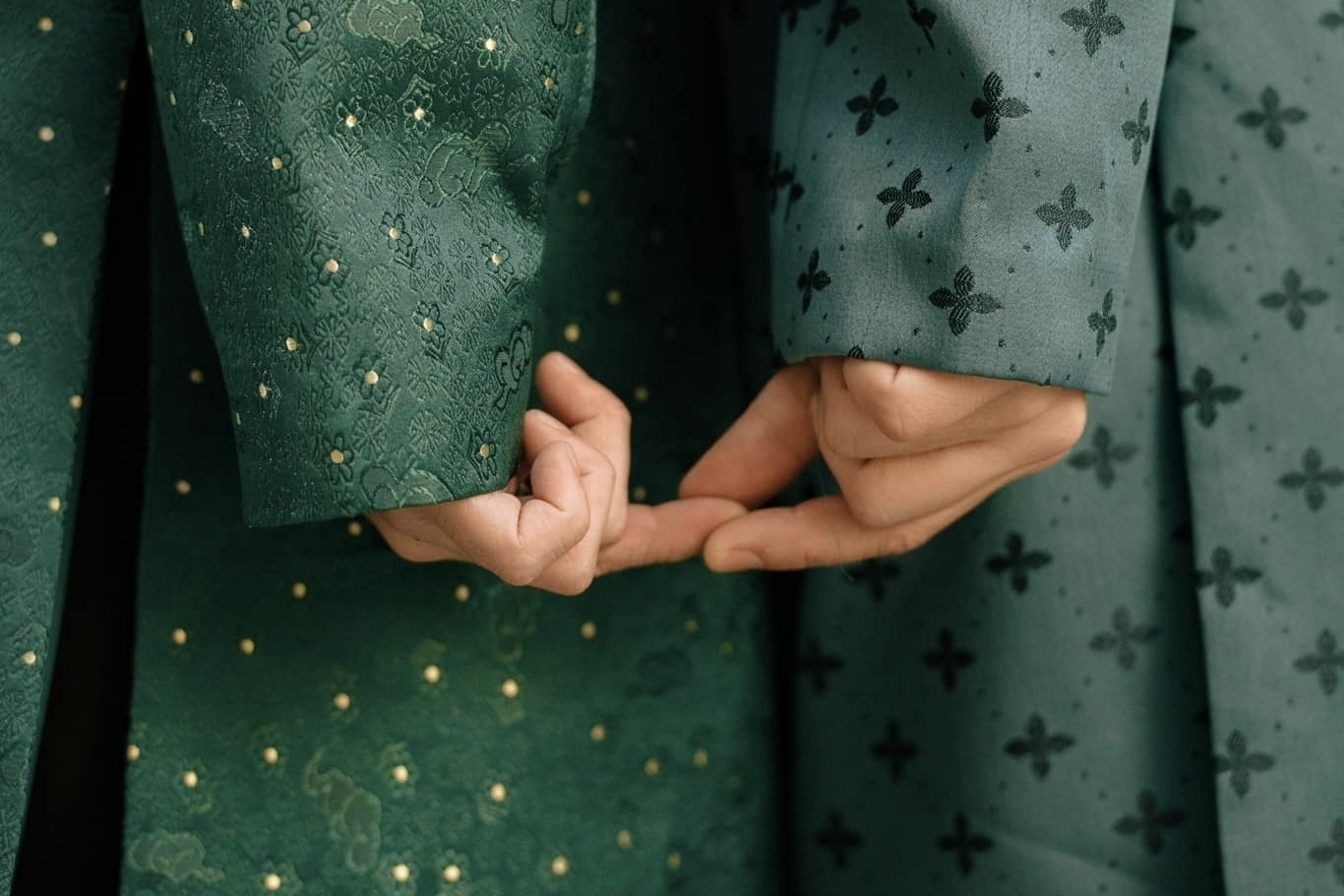 To tinh ngay Ca thang Tu de 'duoc an ca, nga unfriend' hinh anh