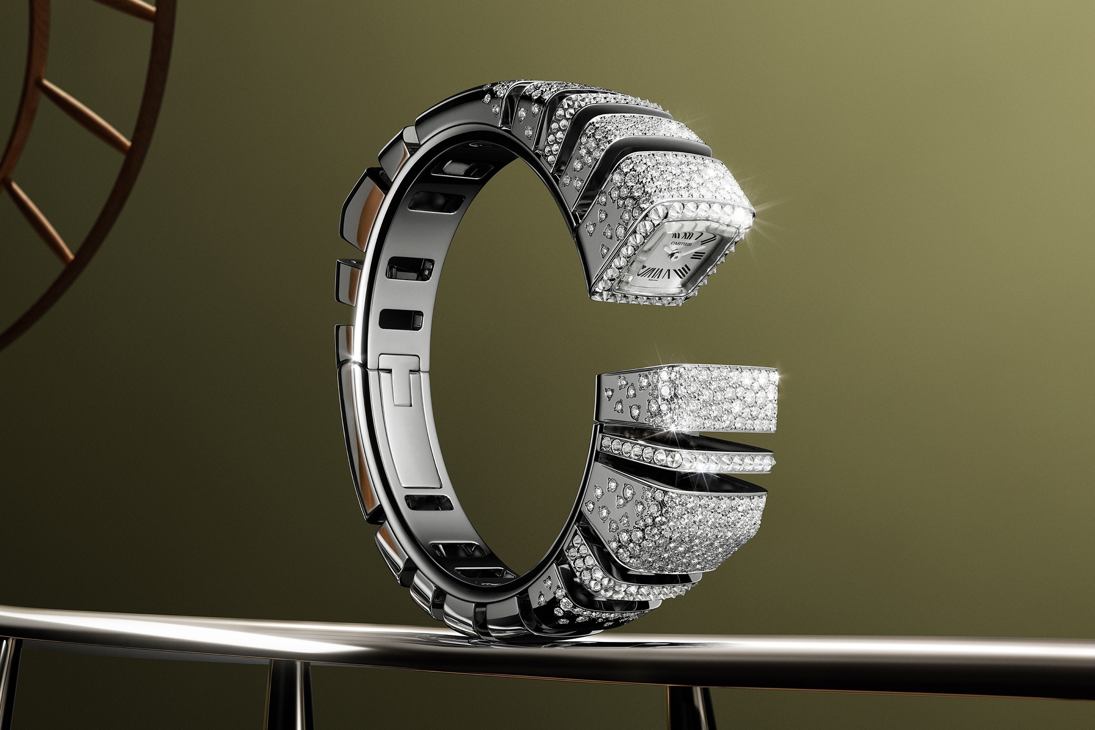 dong ho kim cuong,  dong ho da quy,  dong ho xa xi,  met gala,  cannes 2024,  dong ho Chopard,  dong ho chanel,  znews anh 4