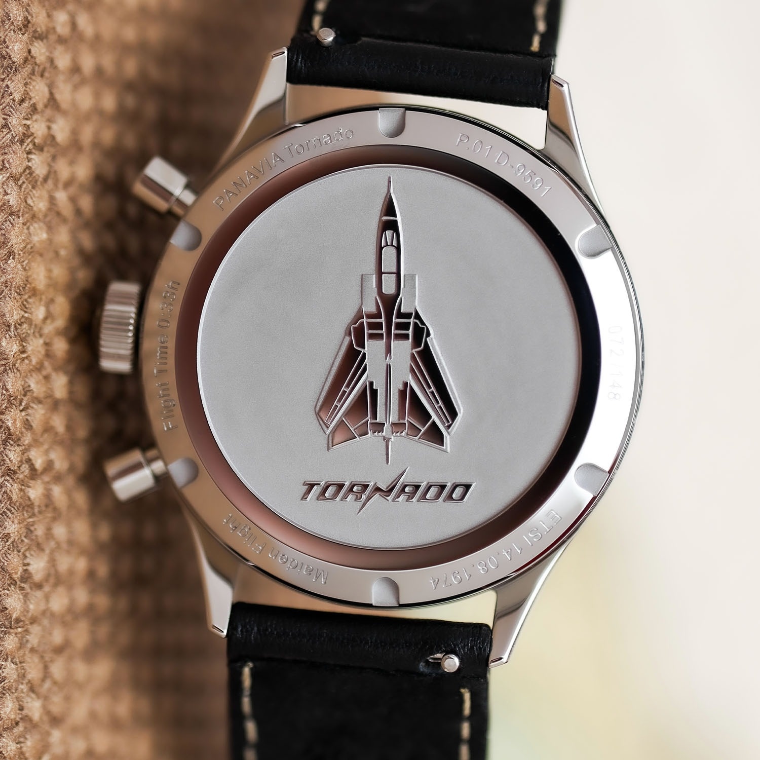 Audemars Piguet,  On Wrist znews,  đồng hồ treo tường,  Royal Oak,  đồng hồ xa xỉ ảnh 10 Audemars Piguet,  On Wrist znews,  dong ho treo tuong,  Royal Oak,  dong ho xa xi anh 10