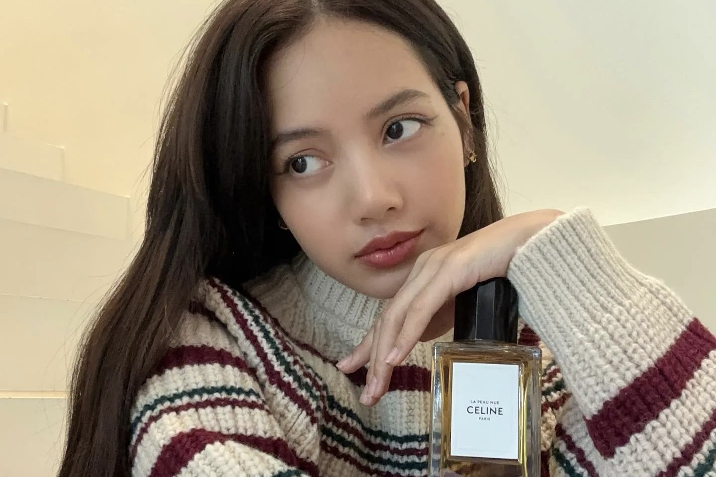 Cach giu nuoc hoa thom lau tren co the hinh anh