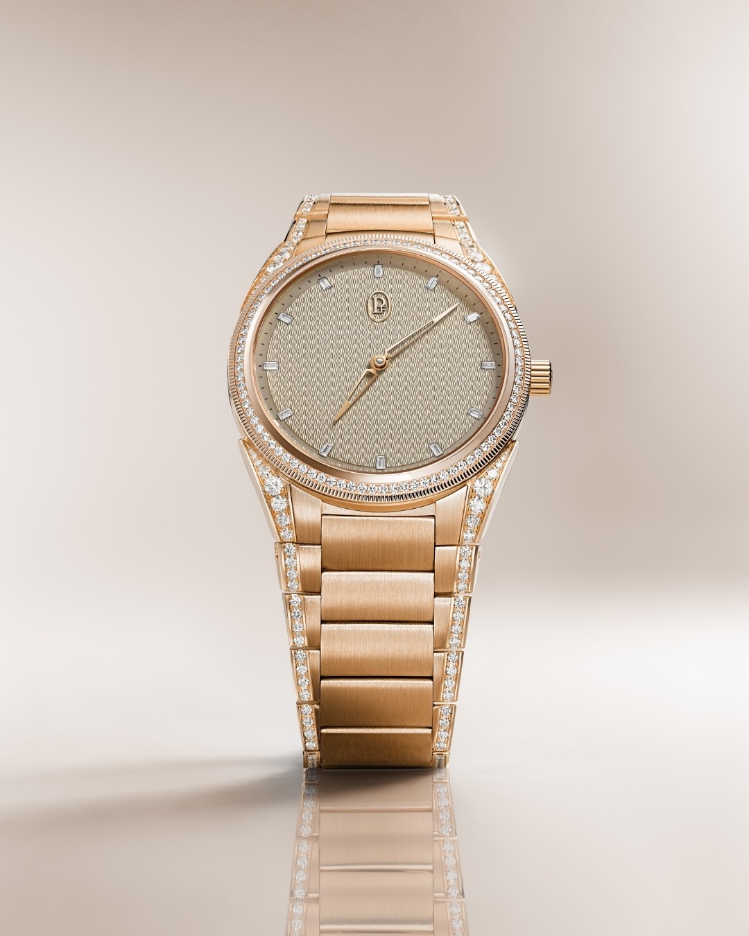 Gerald Charles,  dong ho Gerald Charles,  dong ho trieu do,  dong ho trieu USD,  dong ho xa xi,  Gerald Charles la ai,  Znews dong ho,  Znews on wrist,  phien ban gioi han anh 7